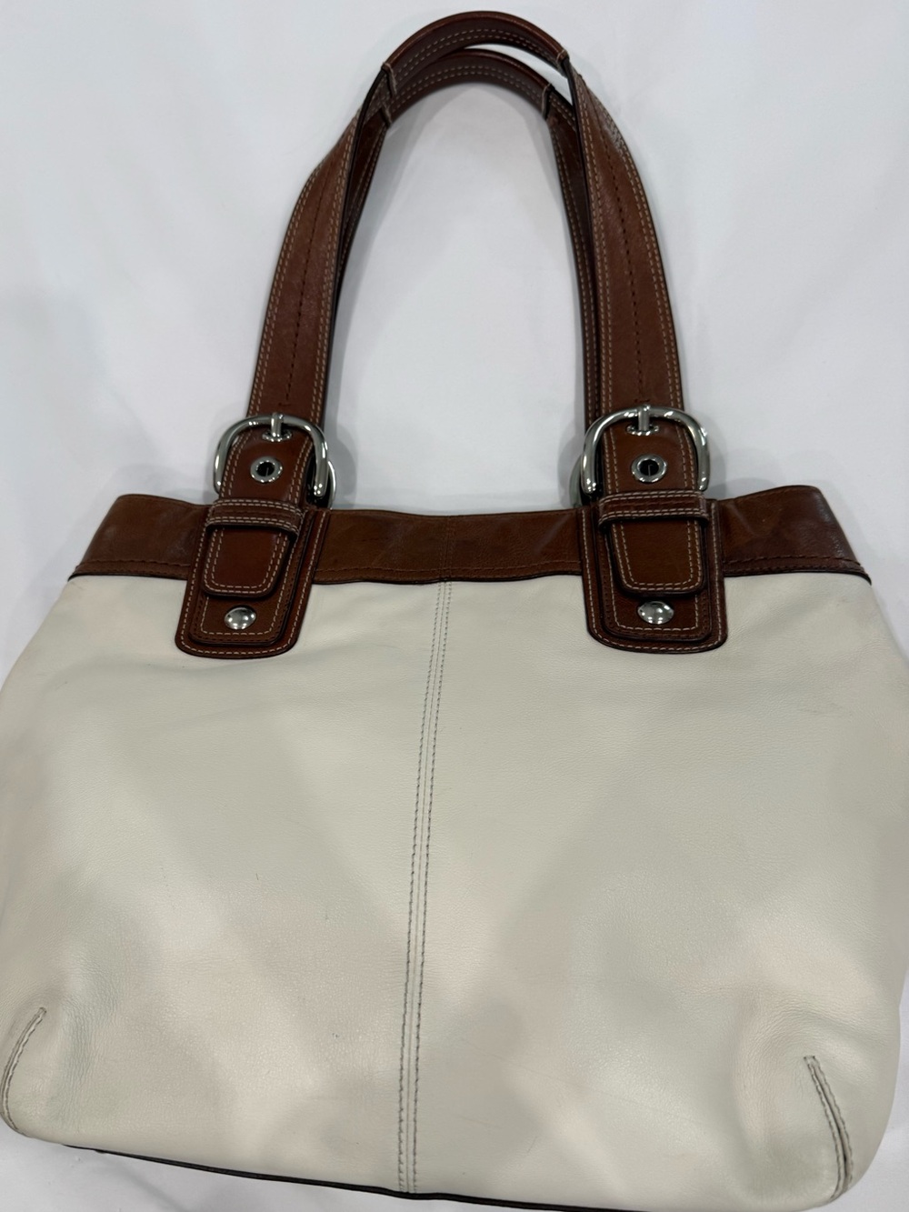 Coach Soho Ivory & Brown.Pleated Leather Shoulder Bag. Scuffs Look at PHOTOS - Picture 4 of 13
